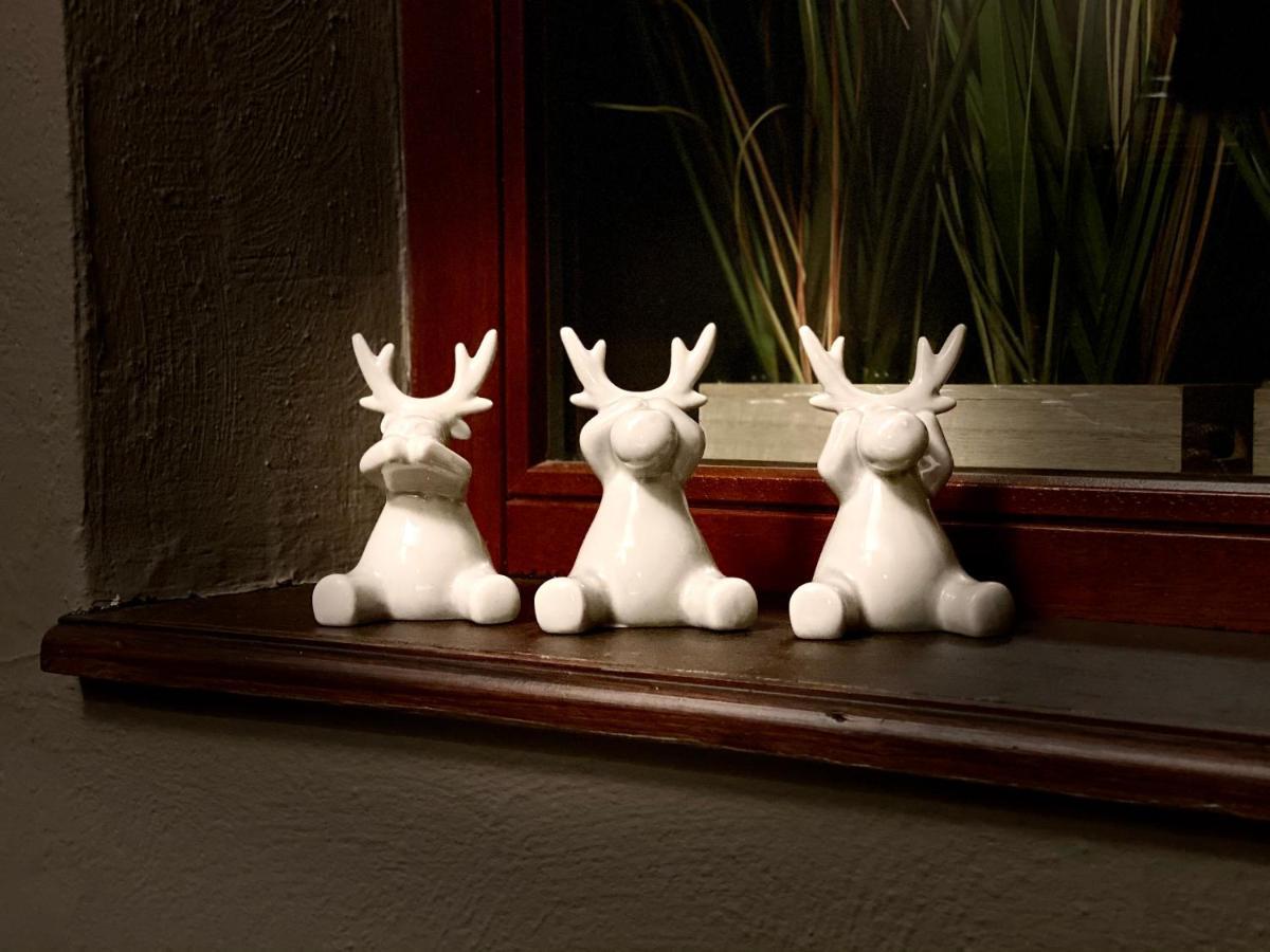 Holiday home Le Brame Du Cerf *